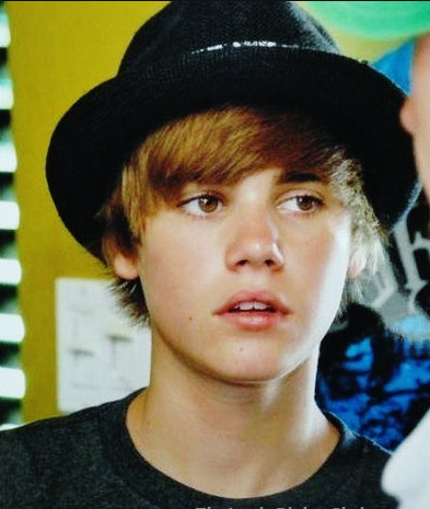 Justin Bieber: Starejši moški so ga siti!