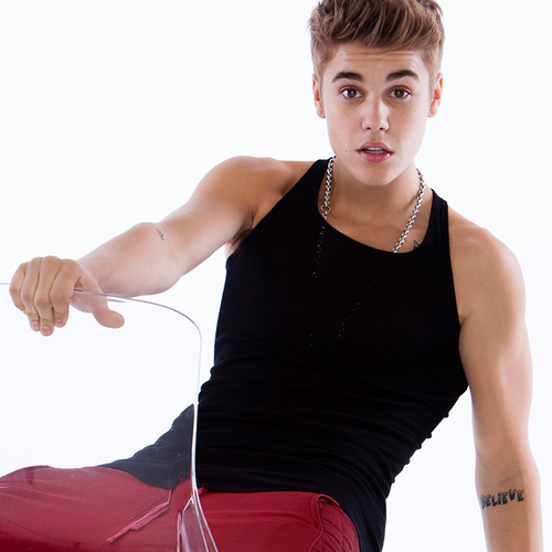 Justin Bieber: Zabavna in poljubna dejstva o njem! 10. del