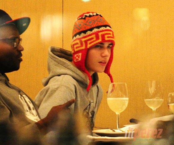 Foto: Se je Justin Bieber v Argentini napil?!