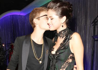 Vroče! Justin in Selena: Za zmenek sta zakupila celoten kino!