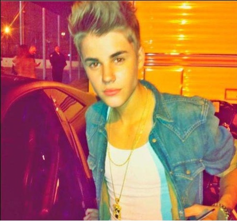 Justin Bieber: Zapravlja tudi za igre na srečo!