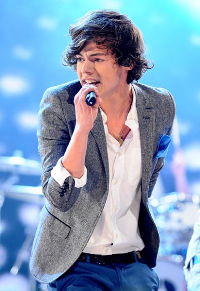 Šok! Harry iz One Direction: Pred odhodom na oder je bruhal!
