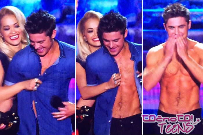 Zac Efron slekel majico na podelitvi nagrad!
