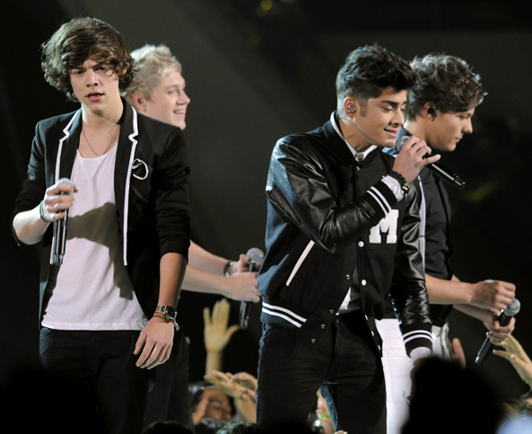 Čast! One Direction: Povabljeni v Belo hišo k predsedniku!