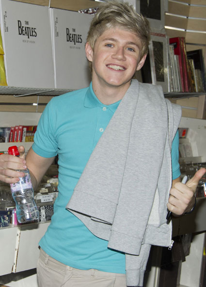Vroče! Niall iz 1D najbolj priljubljen član skupine v ZDA, Harry ljubosumen?!