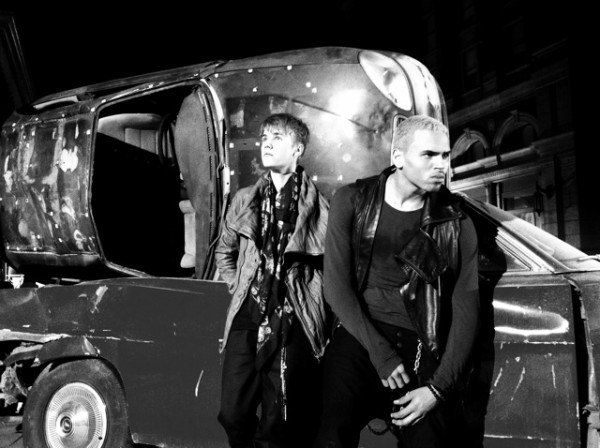 FOTO: Justin Bieber in Chris Brown sta začela s snemanjem videospota!