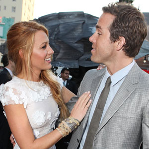 Vroče! Blake Lively in Ryan Reynolds: Sta že poročena?!