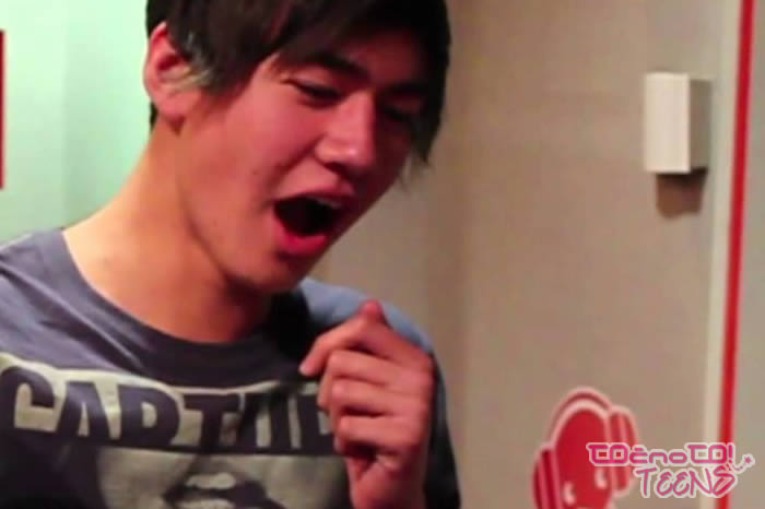 ŠKANDAL! 5SOS: Calumova gola fotografija na spletu!