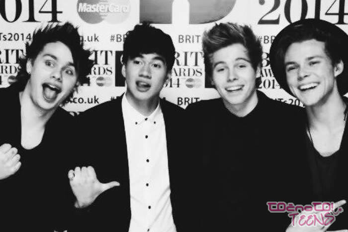 5SOS: Preveri, česa si ne upajo na koncertih skupine 1D!