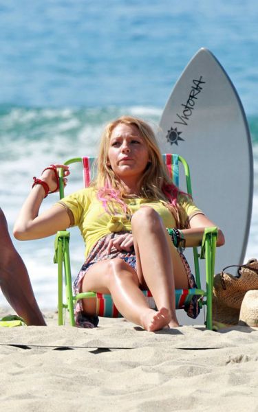 Foto: Blake Lively: V bikinkah na snemanju novega filma