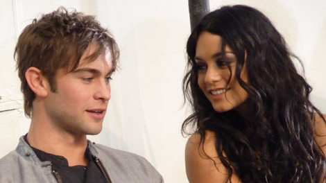 UJETA: Vanessa Hudgens & Chace Crawford: Se kaj plete?!
