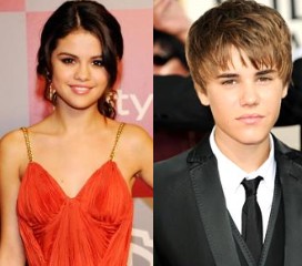 FOTO: Zaljubljenca Selena Gomez in Justin Bieber oba na zlatih globusih!