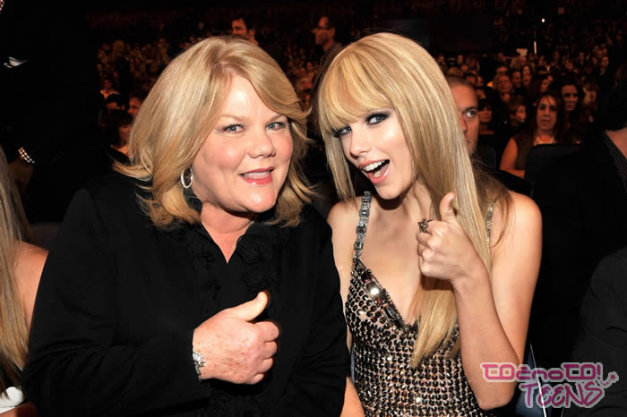 Mama Andrea Swift rešila utapljajočo ženico!
