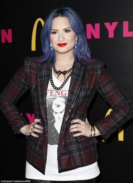 FOTO: Demi Lovato na zabavi revije Nylon