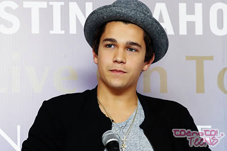 VIDEO! Austin Mahone predstavlja 'umazano delo'!