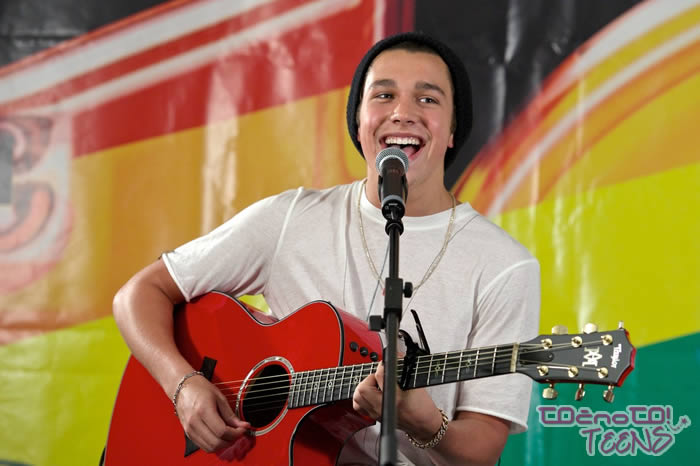 Austin sanja o Grammyju in polnih dvoranah!