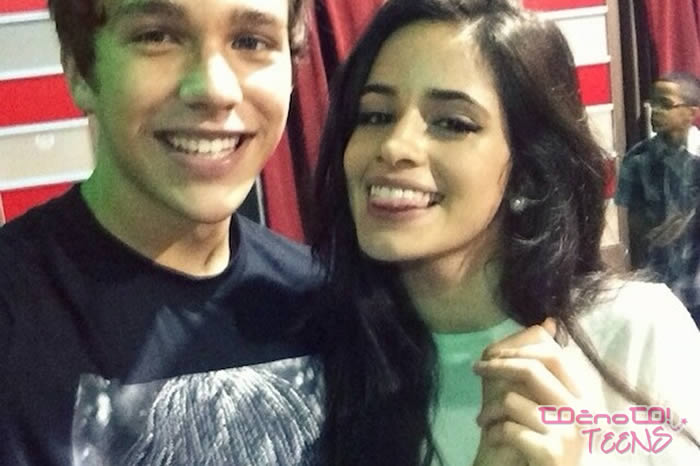 POTRJENO! Austin Mahone hodi s članico skupne 5th Harmony!