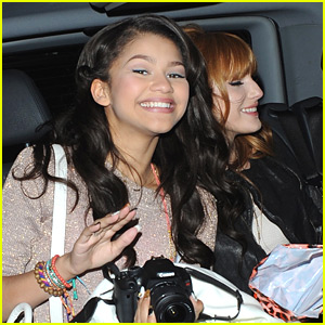 Foto: Bella Thorne in Zendaya: V Londonu povzročili norišnico!