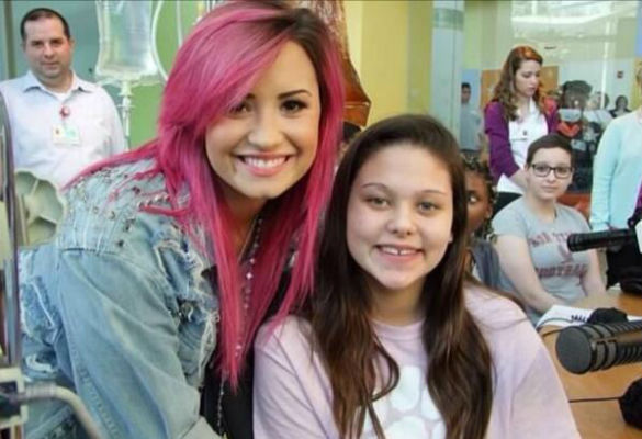 Demi Lovato: Presenetila je otroke v bolnišnici!