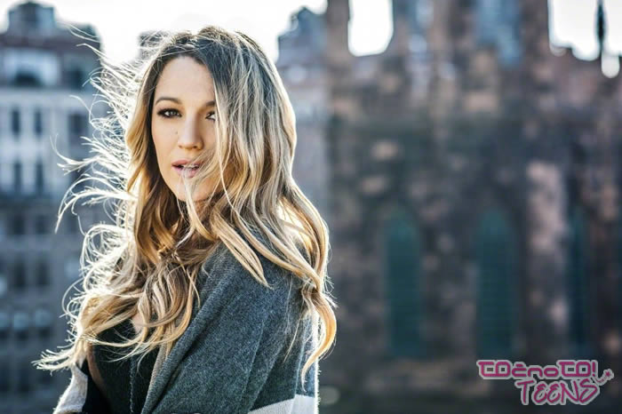 ČUDOVITA! Blake Lively je neverjenta mati!