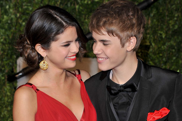 Romantik Justin Bieber: Napisal je pesem za Seleno!