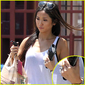 Foto: Brenda Song: Je to spet zaročni prstan?!