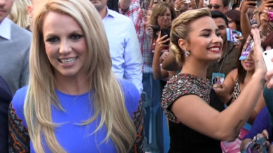 Demi Lovato: Na Twitterju potrdila, da tudi ona zapušča X Factor?!