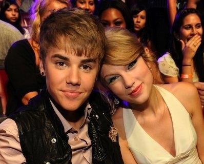 Justin Bieber: Norčeval se bo iz Taylor Swift!