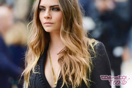 DEPRESIJA! Cara Delevingne je odkrito spregovorila o bolezni!