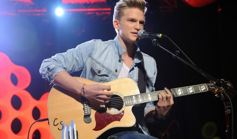 JUKEBOX: Cody Simpson - Please Come Home For Christmas