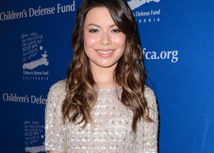 Miranda Cosgrove se vrača na televizijo: Zaigrala bo v novi seriji!
