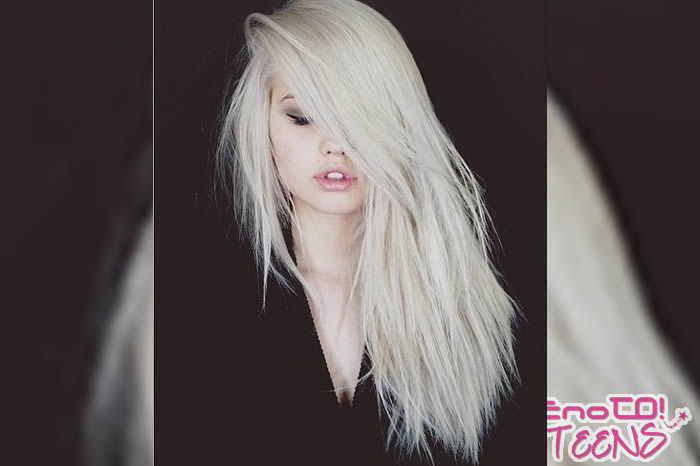 OMB! Debby Ryan šokirala z drastično spremembo!