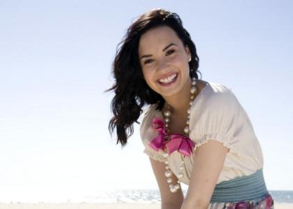 Demi na odru joče za Joeom Jonasom!