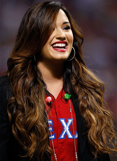 8 dejstev, ki jih nisi vedel/-a o Demi Lovato!