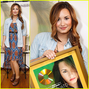Uspeh! Demi Lovato: V Braziliji dobila zlato plaketo za prodajo albuma!