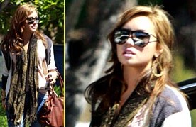 Obleci se kot Demi Lovato