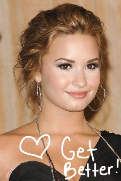 Šok! Demi Lovato spet na rehabilitaciji?!