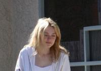 Dakota Fanning: Vsak dan v najljubših čevljih