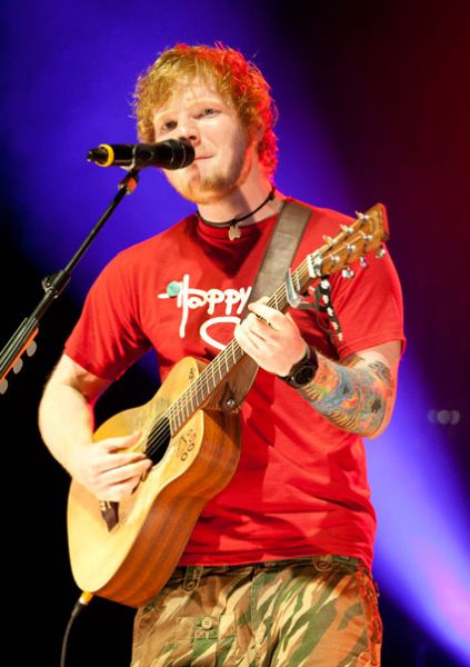 Ed Sheeran: V glasbeni industriji se nihče ne pogovarja z mano!
