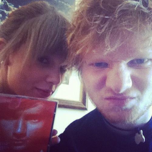 Taylor Swift: Ed Sheeran razkriva njene skrivnosti pisanja pesmi!