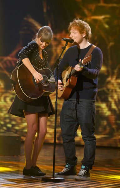 Taylor Swift: Na turneji z Edom Sheeranom je noro zabavno!