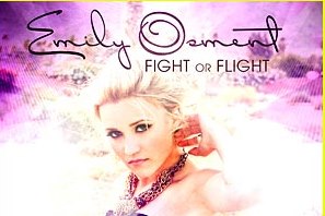 VROČE+AVDIO: Nova pesem in seznam pesmi novega albuma Emily Osment!