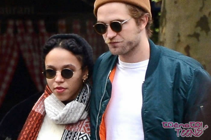 FKA twigs o razmerju s Pattinsonom: ''Čudno je!''