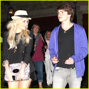 Pixie Lott: Prijateljuje s fanti