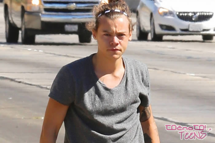 POZOR! Tukaj je bruhal Harry Styles!