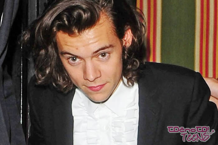 Harry Styles v družbi manekenk!