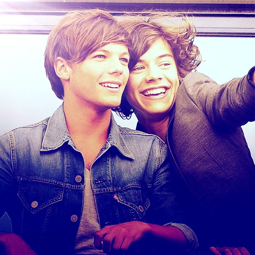 Vroče! Louis iz 1D: S Harryjem nisva par!