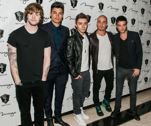 Vroče! Justin Bieber: Bo sodeloval z The Wanted?