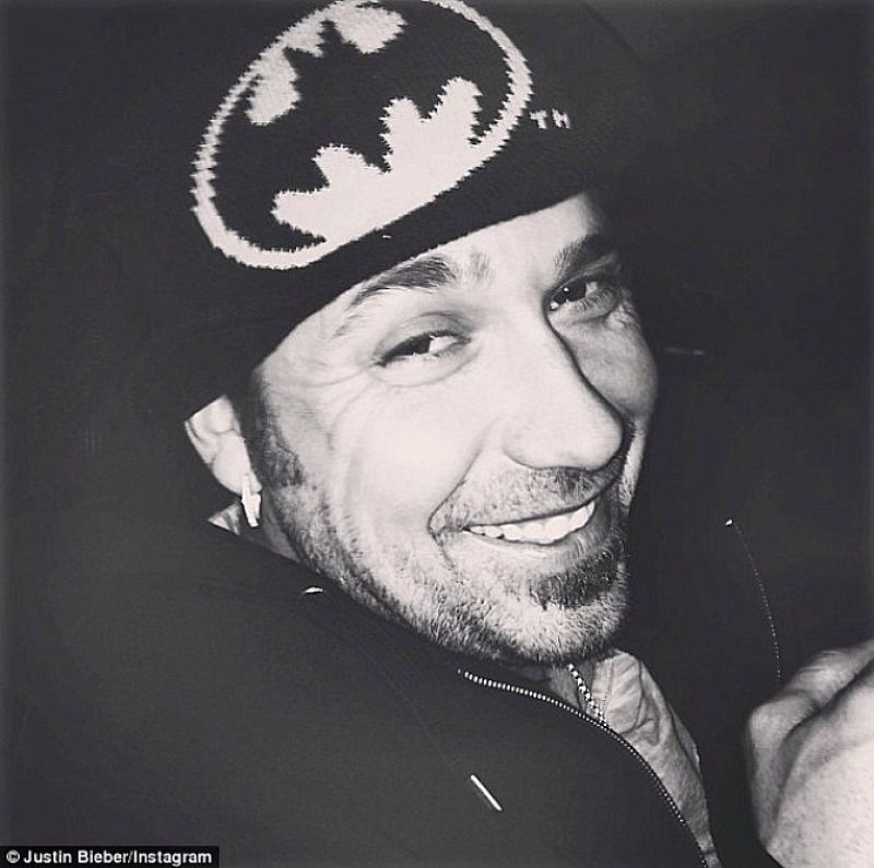 Justin Bieber: Očeta vidi kot največjega superheroja!