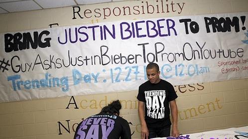 Si tudi ti želiš na maturantski ples z Justinom Bieberjem?